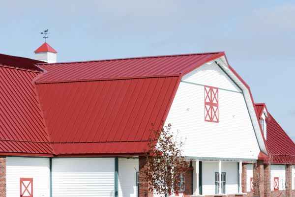 Professional Barn Roof Installation